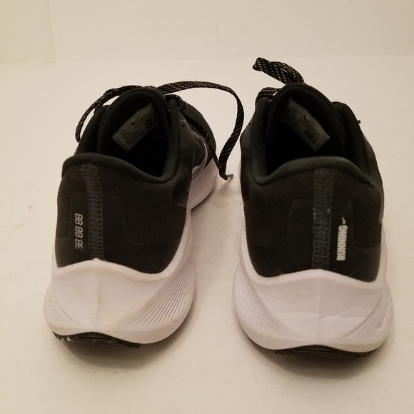 Nike Women's Winflo 7 CJ0302-005 Black White Anthracite Running Sneakers SZ 9.5 - Picture 9 of 16